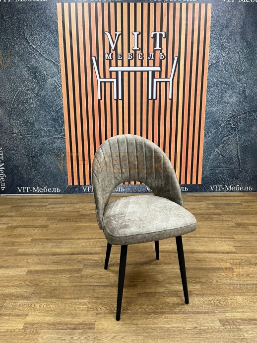 Стул Томас с выпилом Стул Томас с выпилом